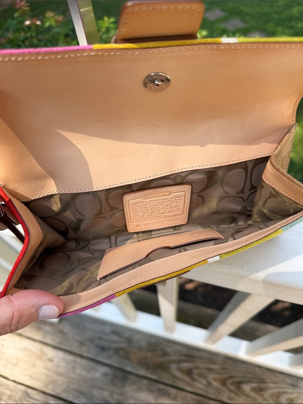 Coach Soho Wristlet/Clutch Multicolor Suede Striped, Leather Trim *VINTAGE* 2003 - Picture 14 of 17